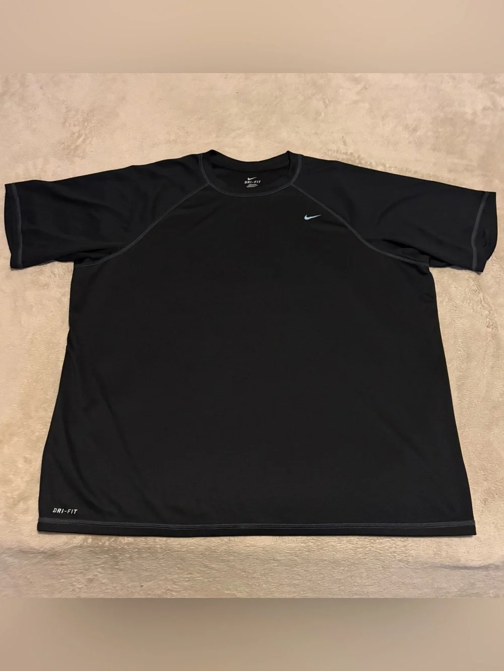 Men’s Nike Dri‑Fit Short Sleeve Performance Tee – Size 4XL